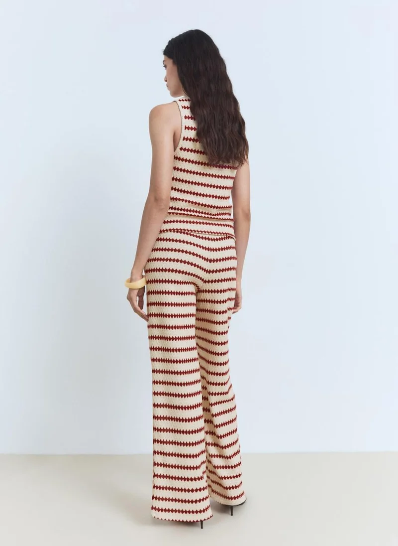 مانجو بنطلون بقصة عادية بطبعة هندسية